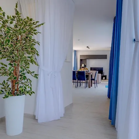 Διαμέρισμα Superlative 3br Penthouse, Private Pool And Views *