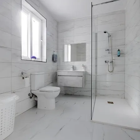 Superlative 3br Penthouse, Private Pool And Views *