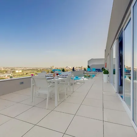 Διαμέρισμα Superlative 3br Penthouse, Private Pool And Views