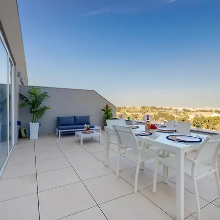 Superlative 3br Penthouse, Private Pool And Views * Hal Ghaxiak