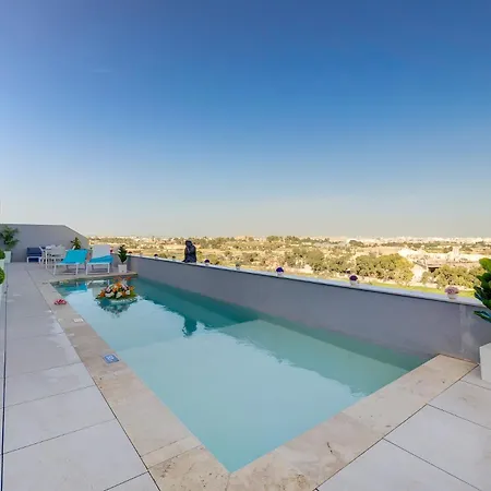 Διαμέρισμα Superlative 3br Penthouse, Private Pool And Views Hal Ghaxiak