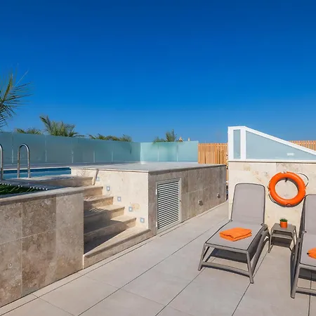 Superlative 3br Penthouse, Private Pool And Views