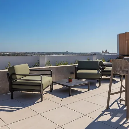 Superlative 3br Penthouse, Private Pool And Views * Hal Ghaxiak