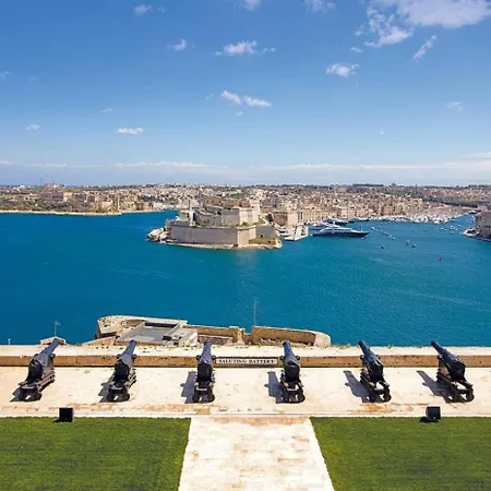 Superlative 3br Penthouse, Private Pool And Views Διαμέρισμα Hal Ghaxiak
